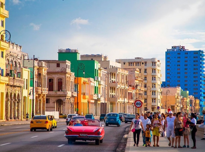 CUBA opens air operations with greater comfort and safety