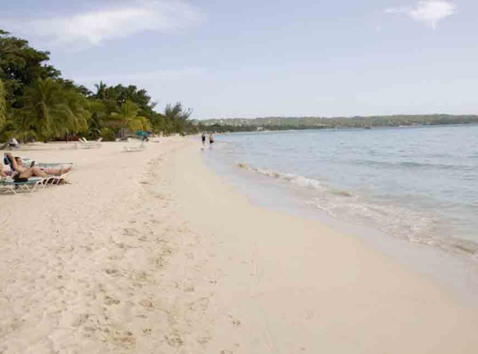 JAMAICA |Land Grab Plan Revived?  Will Jamaican Citizens be Excluded from the island’s Recreational Beaches?