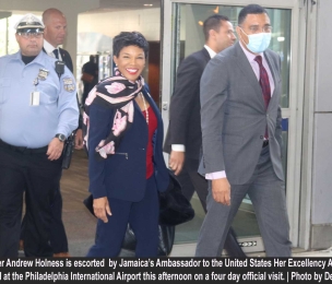 JAMAICA | PM Holness arrives in Philadelphia for Penn Relays and 
