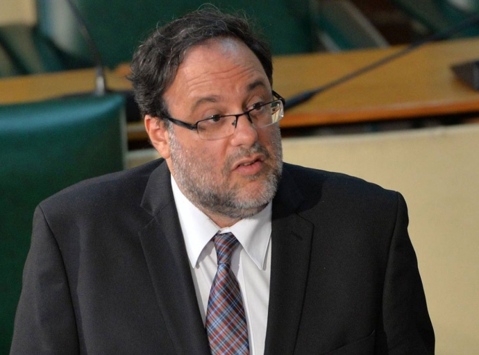JAMAICA | Mark Golding slams PM Holness for NHT comment