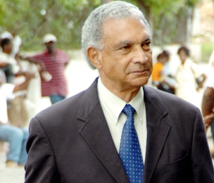 JAMAICA | Former Tourism Minister Francis Tulloch dies at the age of 81