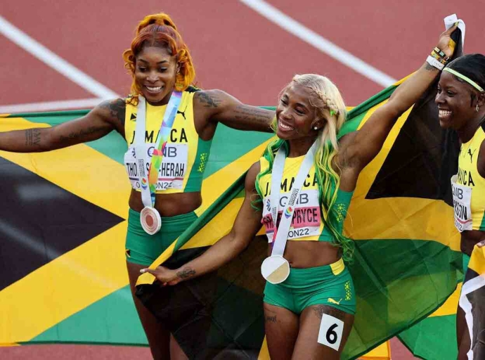 JAMAICA | Shelly-Ann Fraser-Pryce leads a Jamaican 100m clean sweep at the World Athletics Championships 2022 in a time of 10.67 seconds