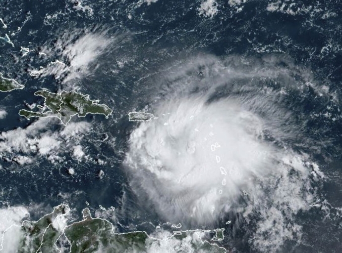 WEATHER | Tropical Storm Fiona claims one life in Guadeloupe, Floods Virgin Islands, Puerto Rico