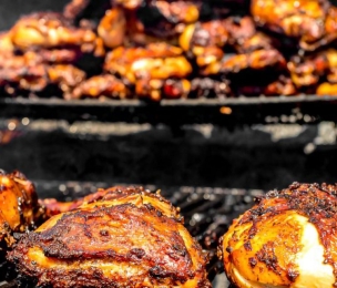 FOODS | Mouth watering Jamaican Jerked Chicken
