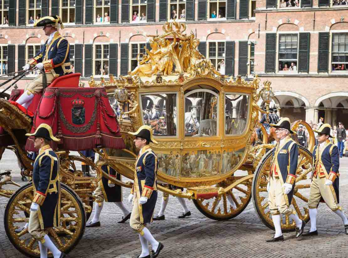 AFRICA | Why the Dutch royal family’s golden coach draws so much criticism