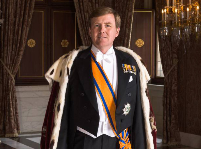 Dutch king welcomes his government’s apology for slavery