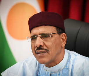 NIGER | Niger military to prosecute Mohamed Bazoum for ‘high treason’
