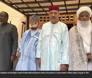 NIGER | ECOWAS delegation hold talks with General Tchiani, ousted president Bazoum