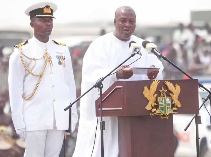 GHANA | Mahama Sworn in as President, Vows to Tackle Economic Crisis