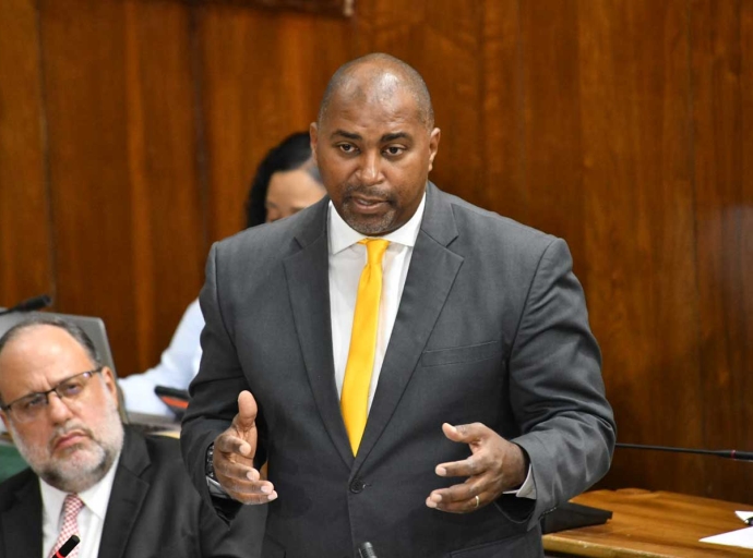 JAMAICA | Opposition Takes Aim at Banking Monopoly, Promises Shake-up of Government Deposits