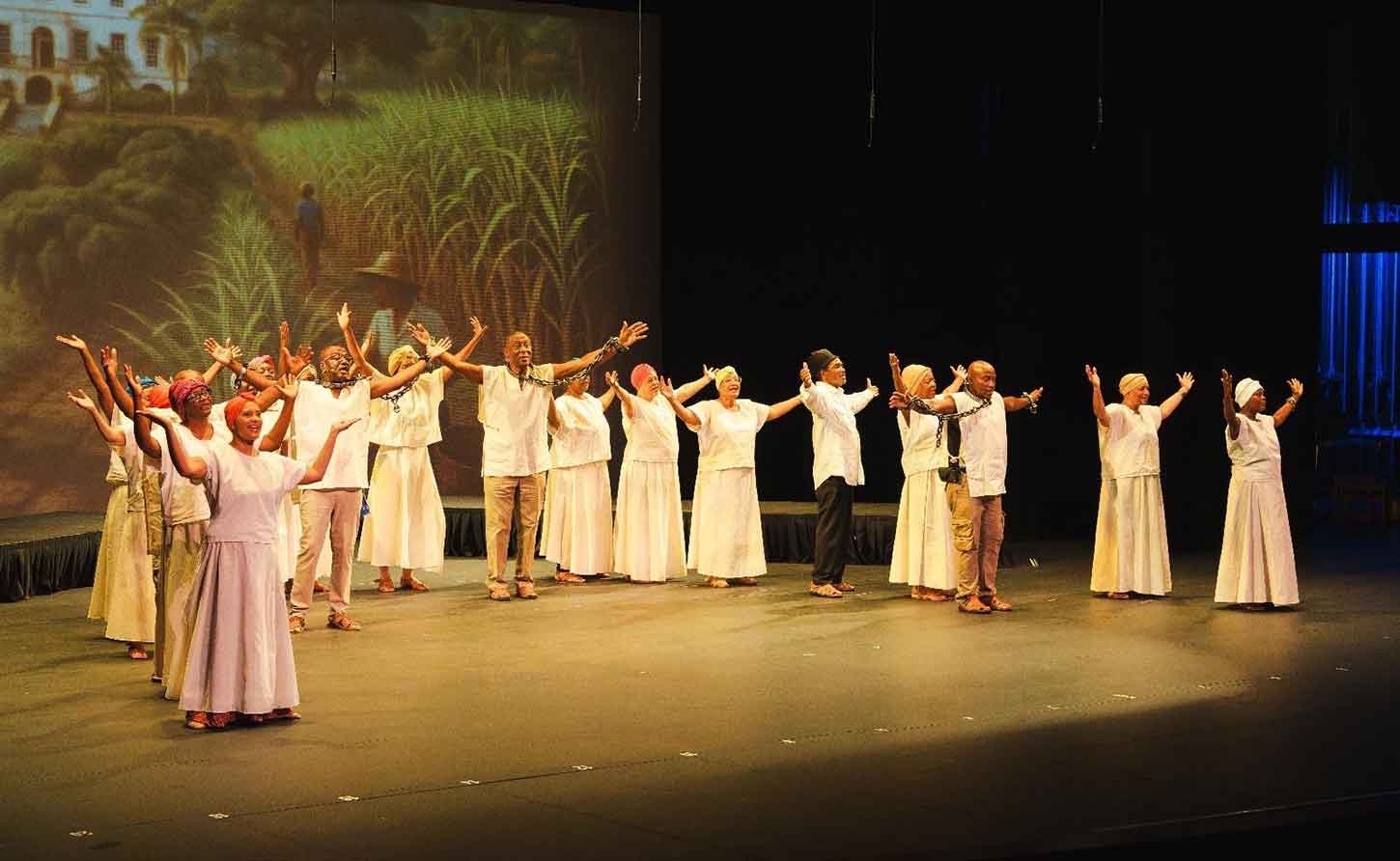 Jamaica Revue and Tallawah Mento Band Perfortming Augus Mawnin´- The Heritage Preserved