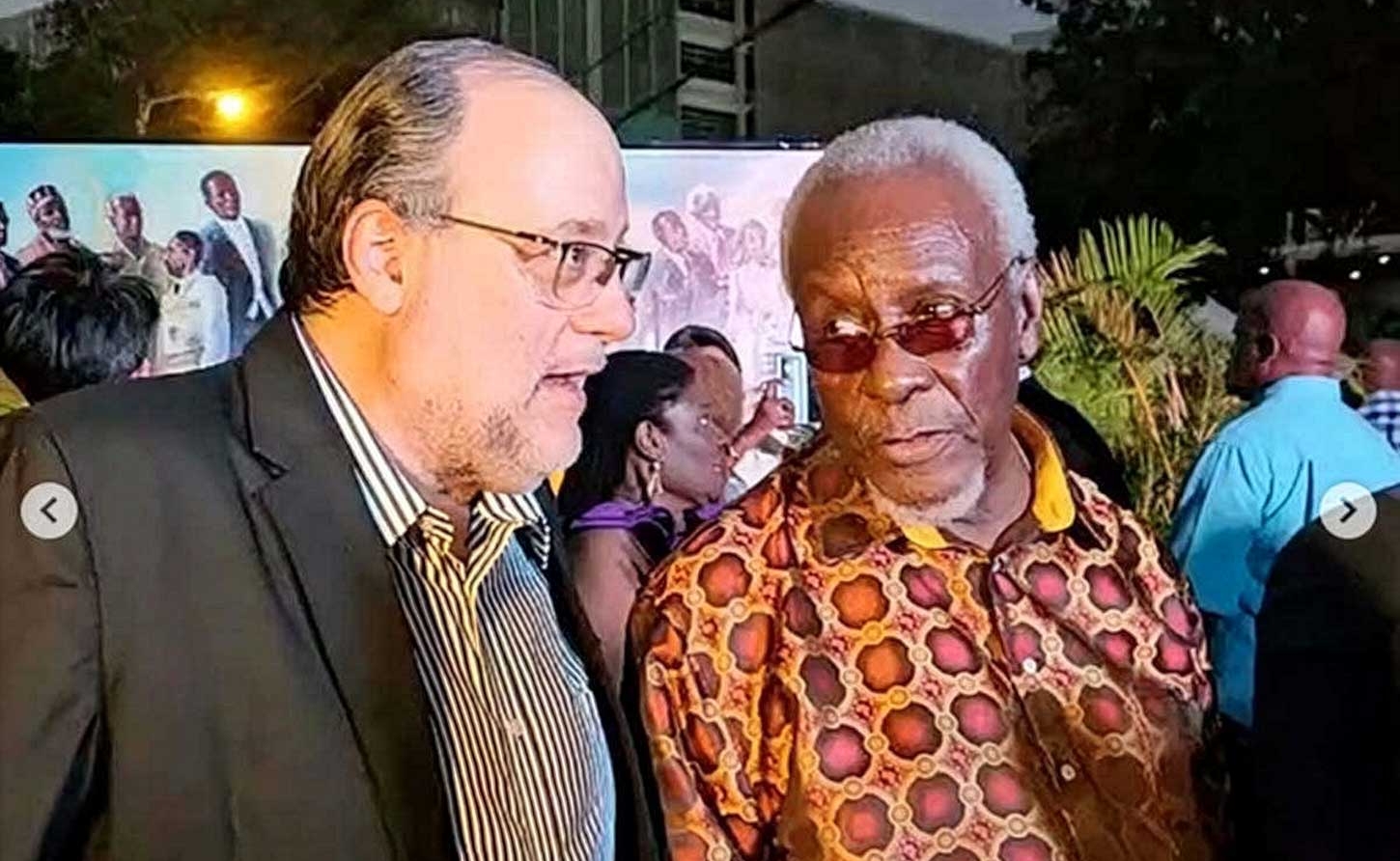 PNP PRESIDENT MARK GOLDING AND FORMER PRIME MINISTER PJ PATTERSON IN CONVERSATION.