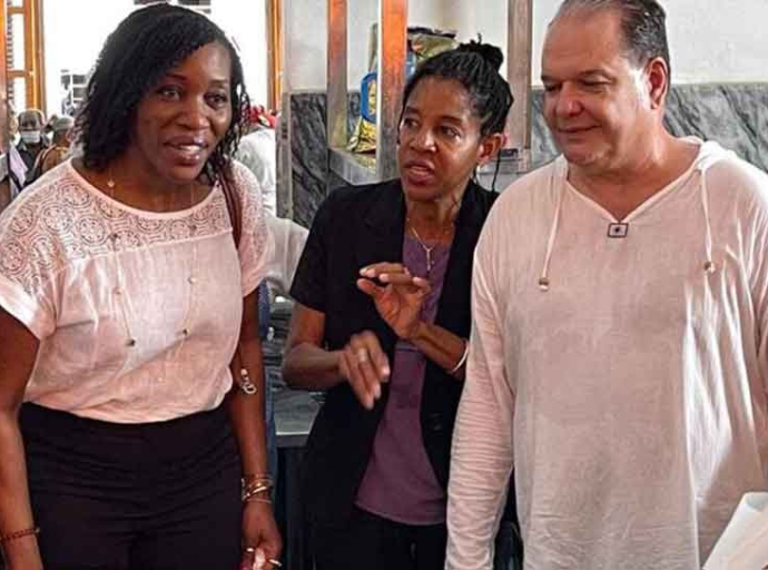 Blackouts and shortages disrupt healthcare across Cuba