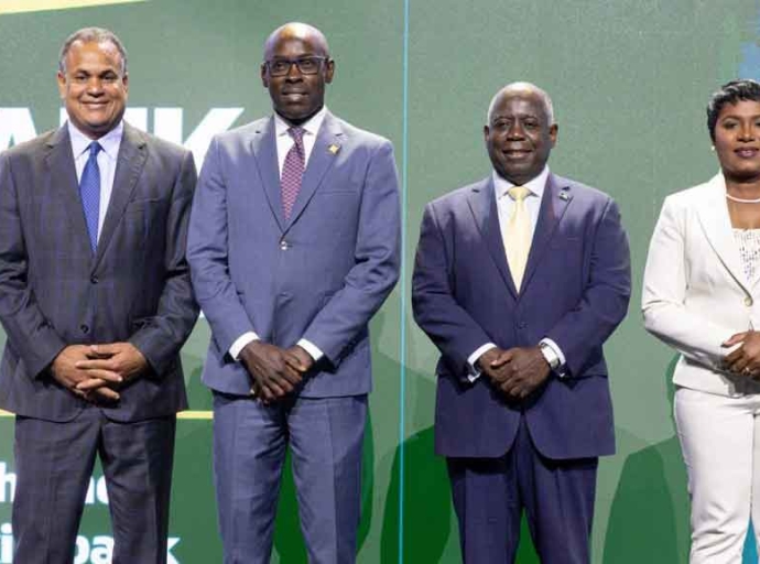 From left: Honourable Michael B. Halkitis, Minister of Finance, The Bahamas, Mr. Okechukwu Ihejirika, Ag. Regional Chief Operating Officer, Afreximbank Caribbean Office, Honourable Philip Davis, Prime Minister of The Bahamas and Honourable Ginger M. Moxey, Minister of Grand Bahama