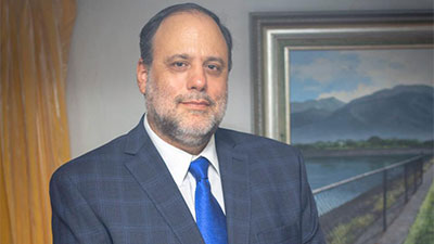 Mark Golding Jamaica 400