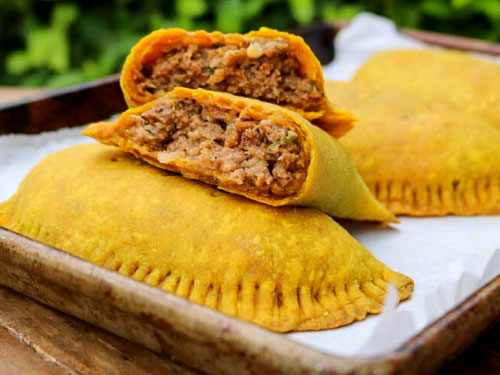 JAMAICAN BEEF PATTIES 2 480x270