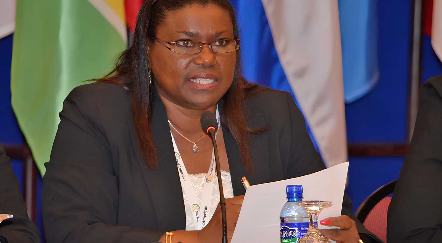  Dame D. Gisele Isaac